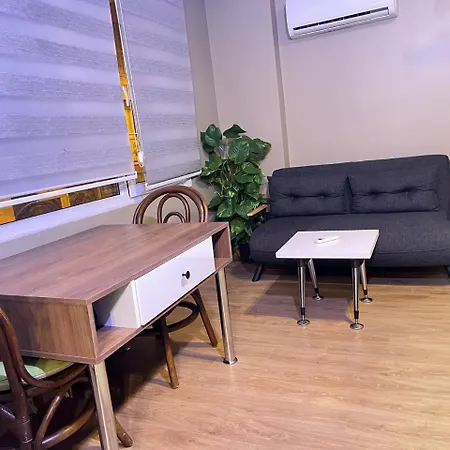Konakkoy Apartament *